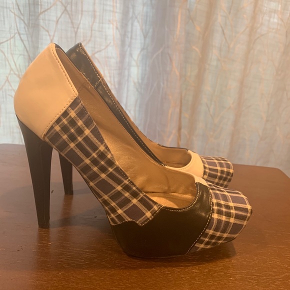Qupid black/white/blue plaid platform heels - Picture 5 of 5